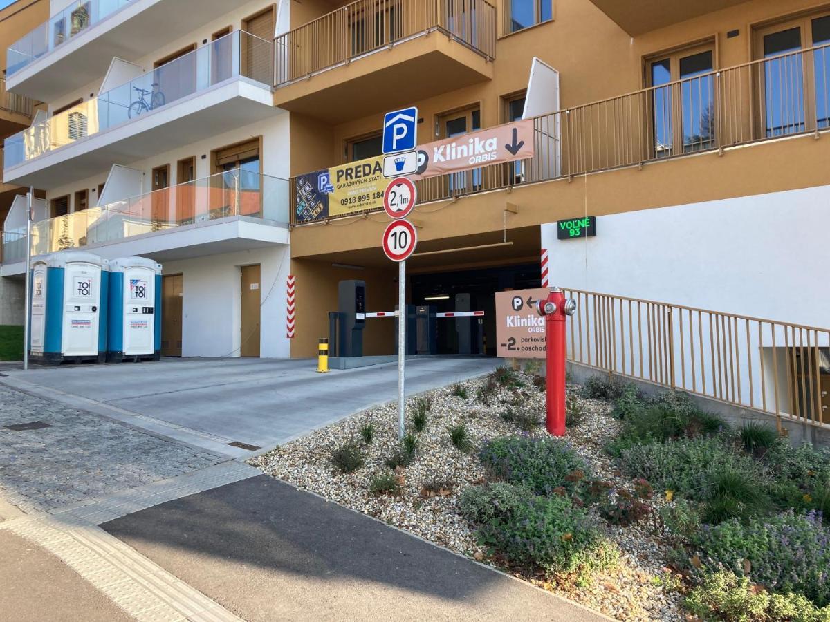 Stylovy Apartman A409 V Centre Nr, Parkovanie V Cene Nyitra Kültér fotó
